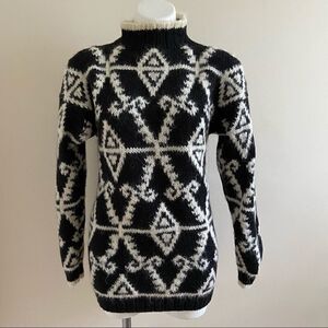 - Vintage 80s Wool/ Mohair Mock Neck Sweater